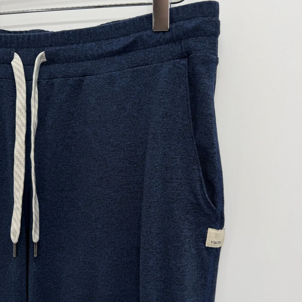 Vuori Performance Joggers Womens Size M Navy Heather Stretch Sweatpants VW303 - Picture 2 of 9